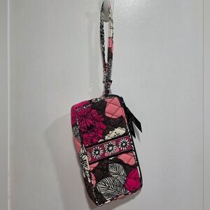 NWOT Vera Bradley Mocha Rouge Wristlet